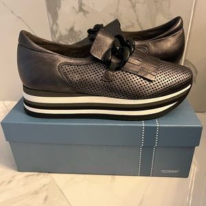 Soft Waves- Cadie Pewter, Brand New Fall 2022